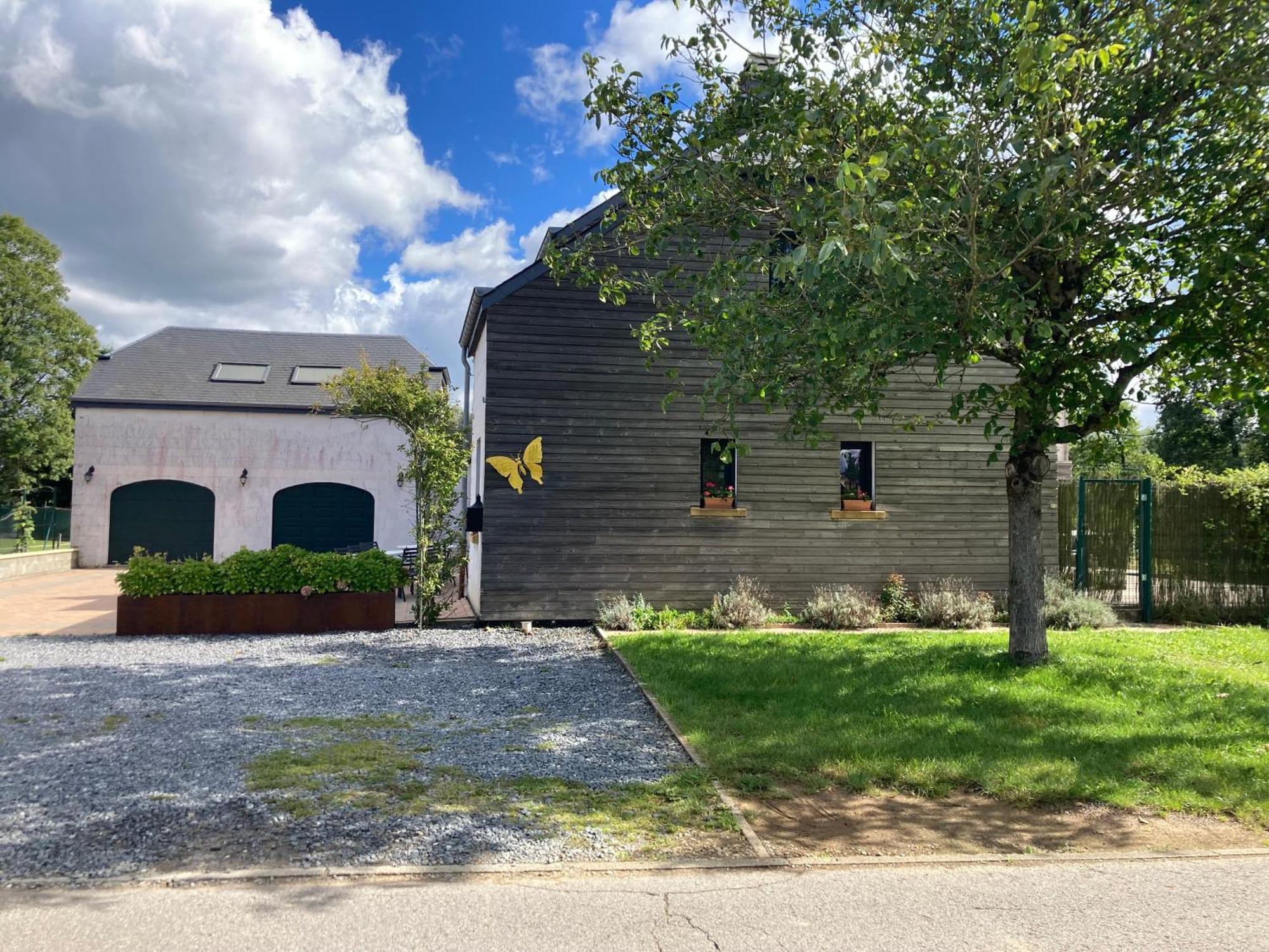Le Papillon D'Or Bed & Breakfast Arlon Exterior photo
