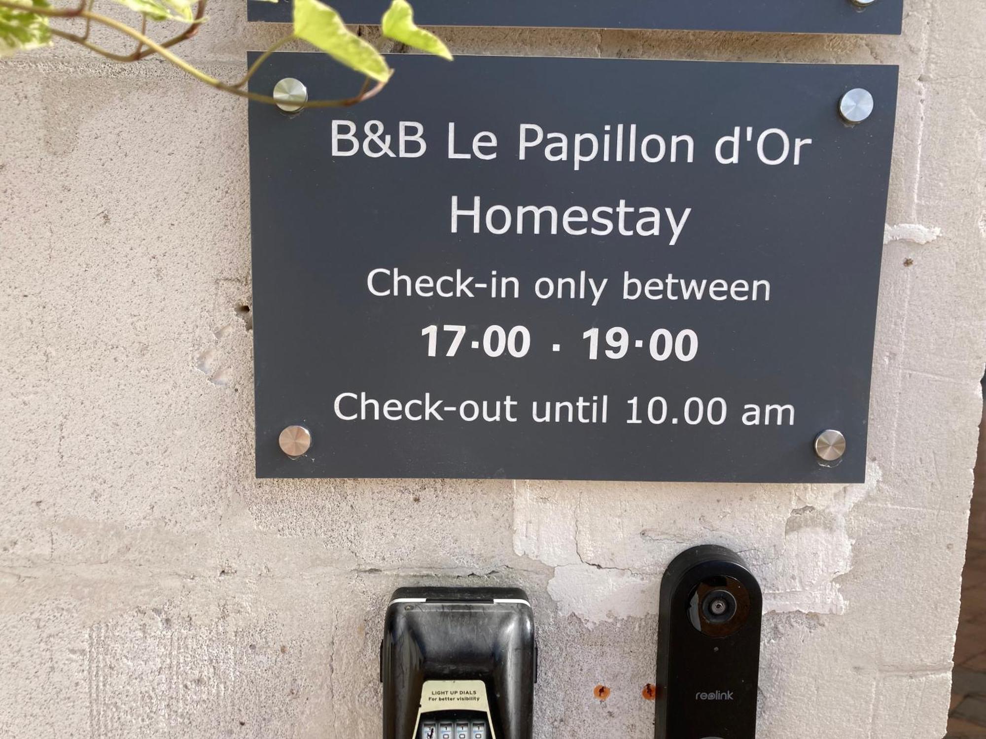Le Papillon D'Or Bed & Breakfast Arlon Exterior photo